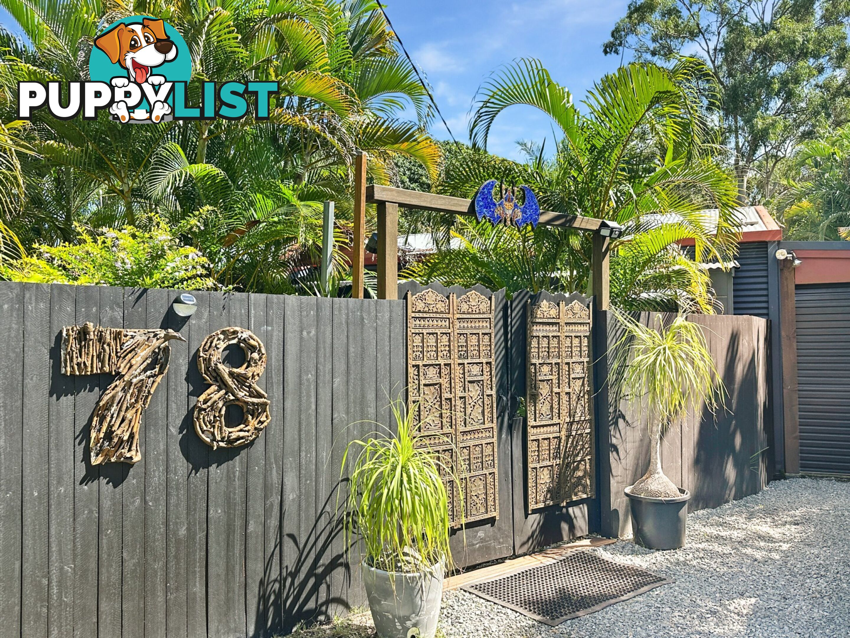 78 Charles street MACLEAY ISLAND QLD 4184