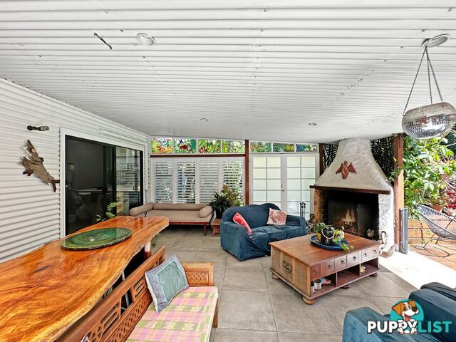78 Charles street MACLEAY ISLAND QLD 4184