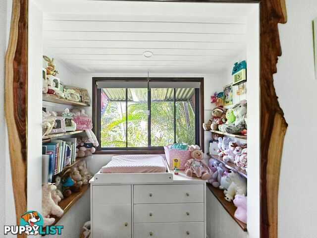 78 Charles street MACLEAY ISLAND QLD 4184