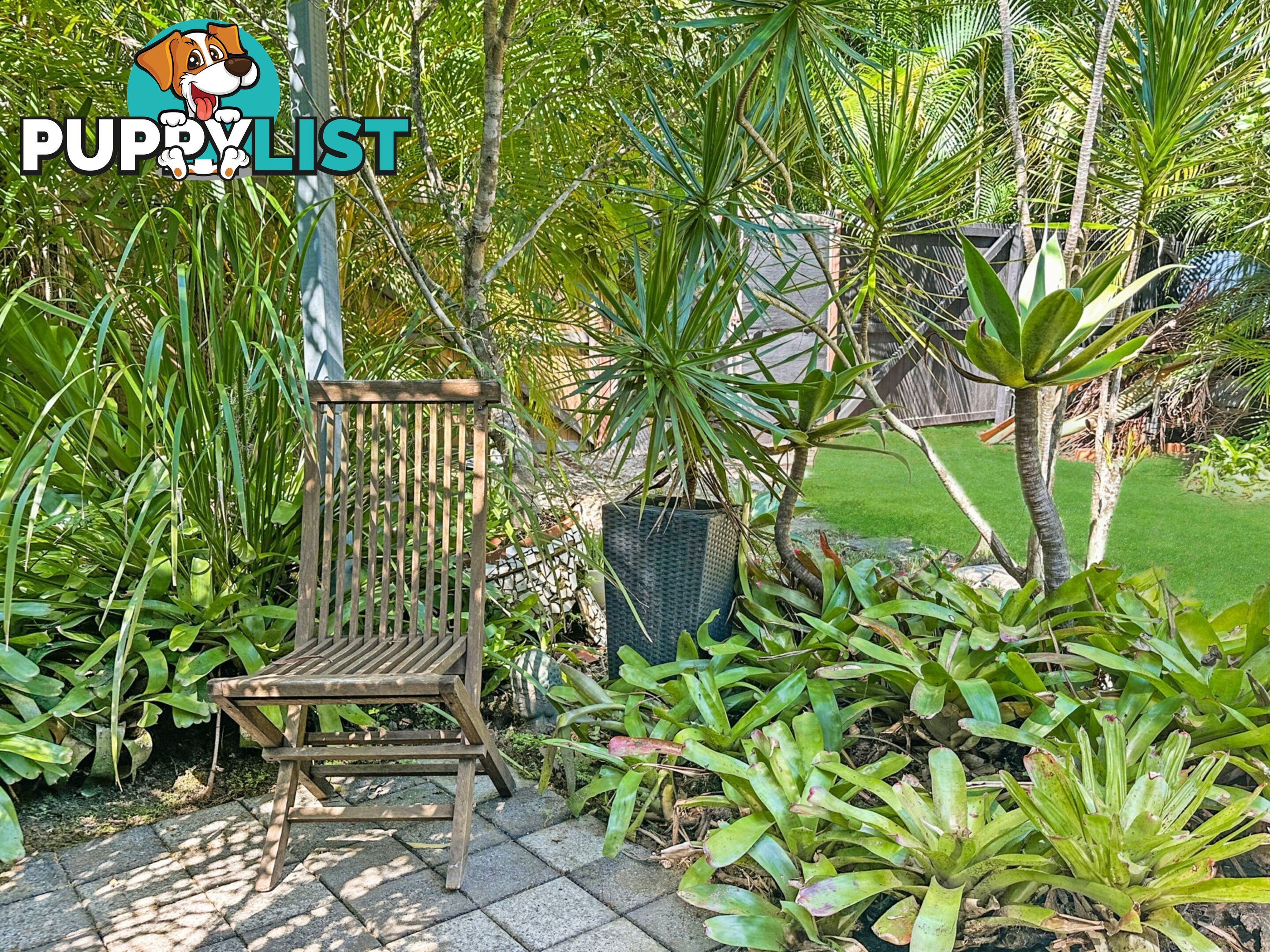 78 Charles street MACLEAY ISLAND QLD 4184