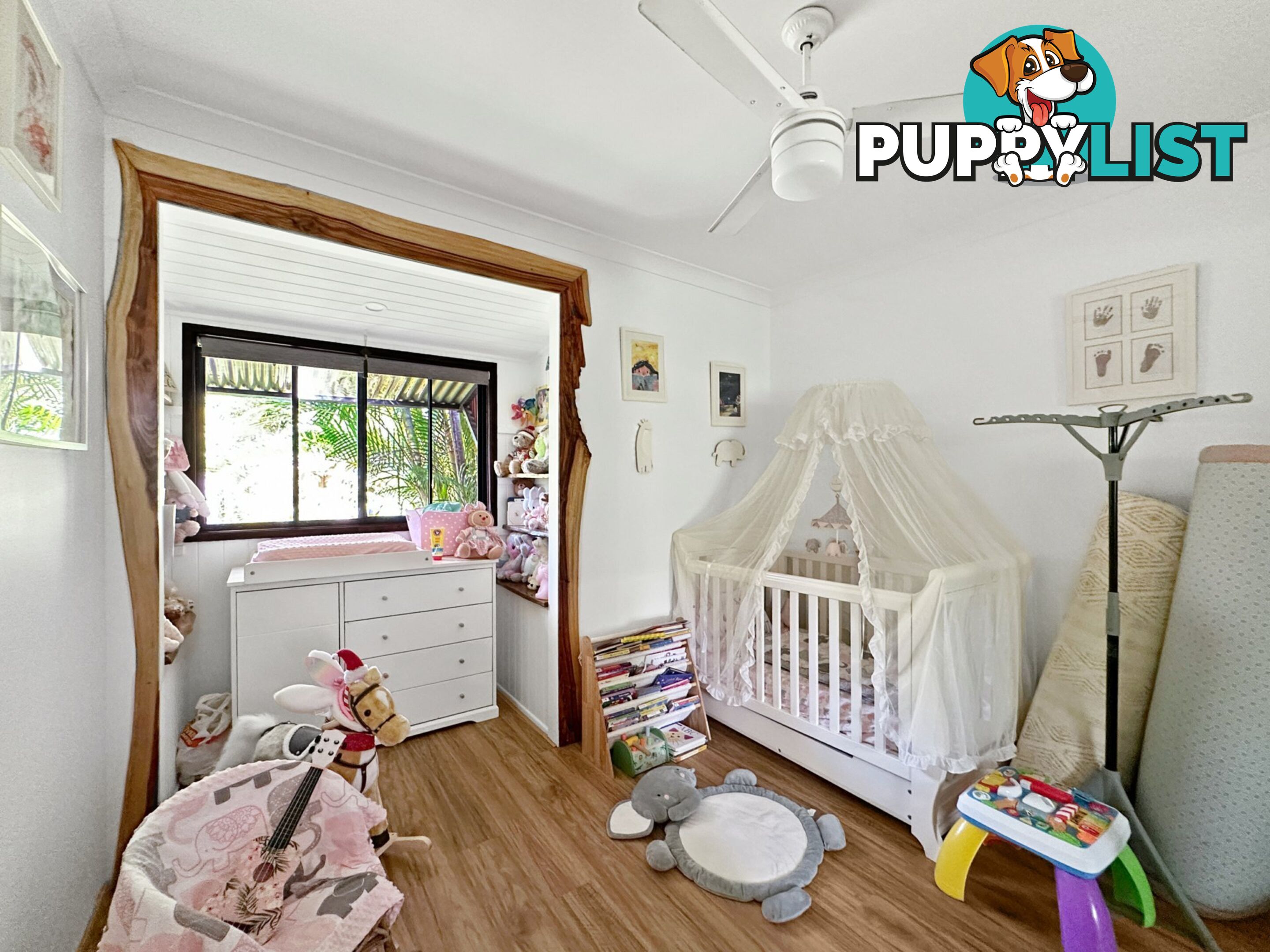 78 Charles street MACLEAY ISLAND QLD 4184