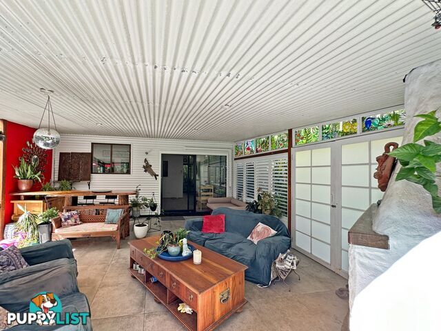 78 Charles street MACLEAY ISLAND QLD 4184