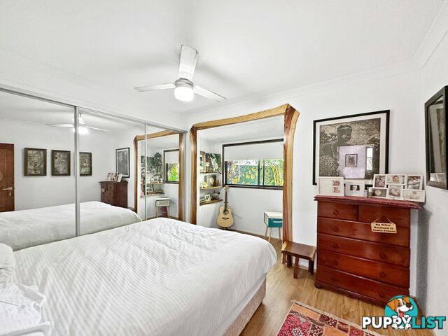 78 Charles street MACLEAY ISLAND QLD 4184
