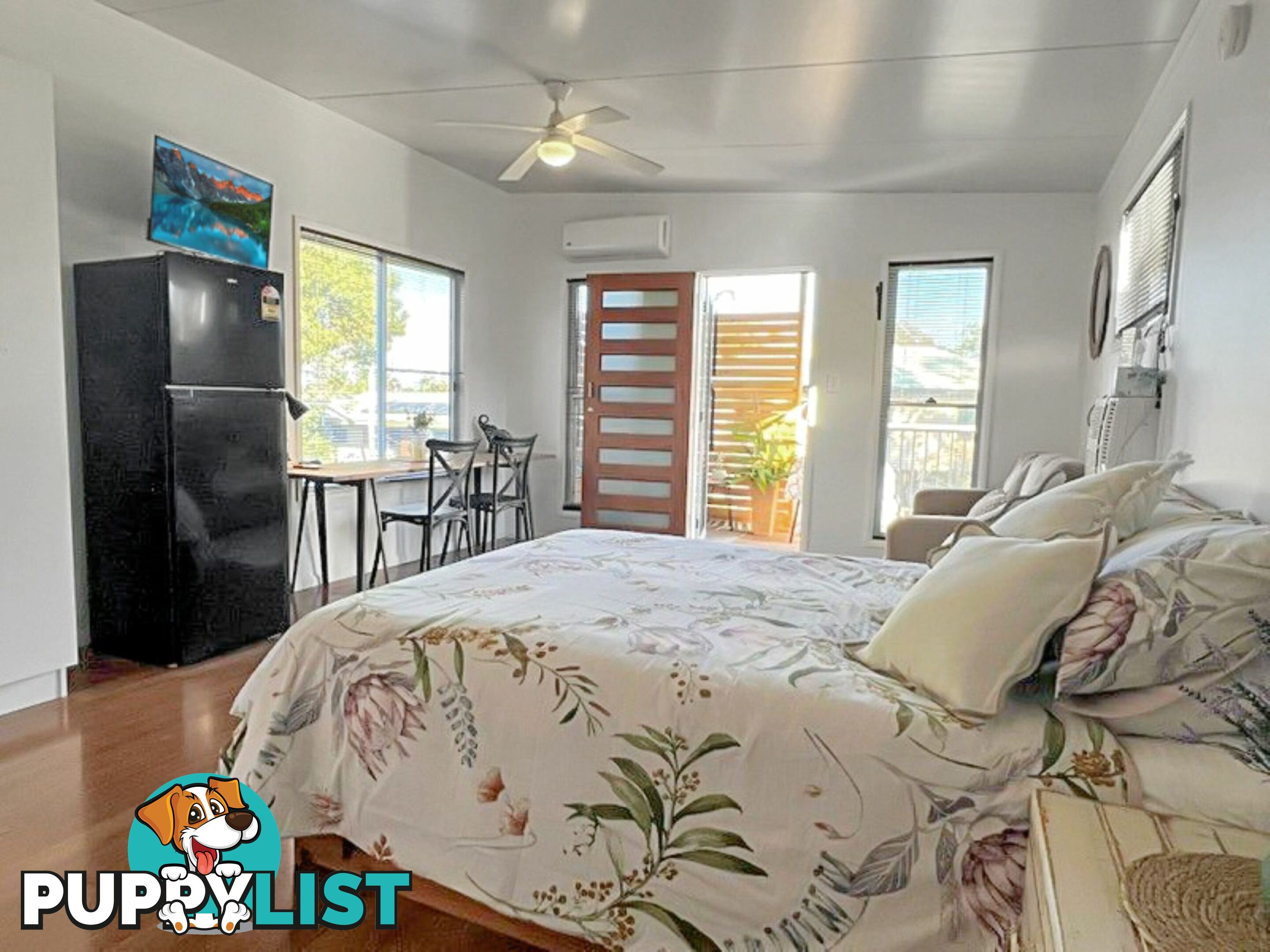 60 Eastbourne Terrace MACLEAY ISLAND QLD 4184