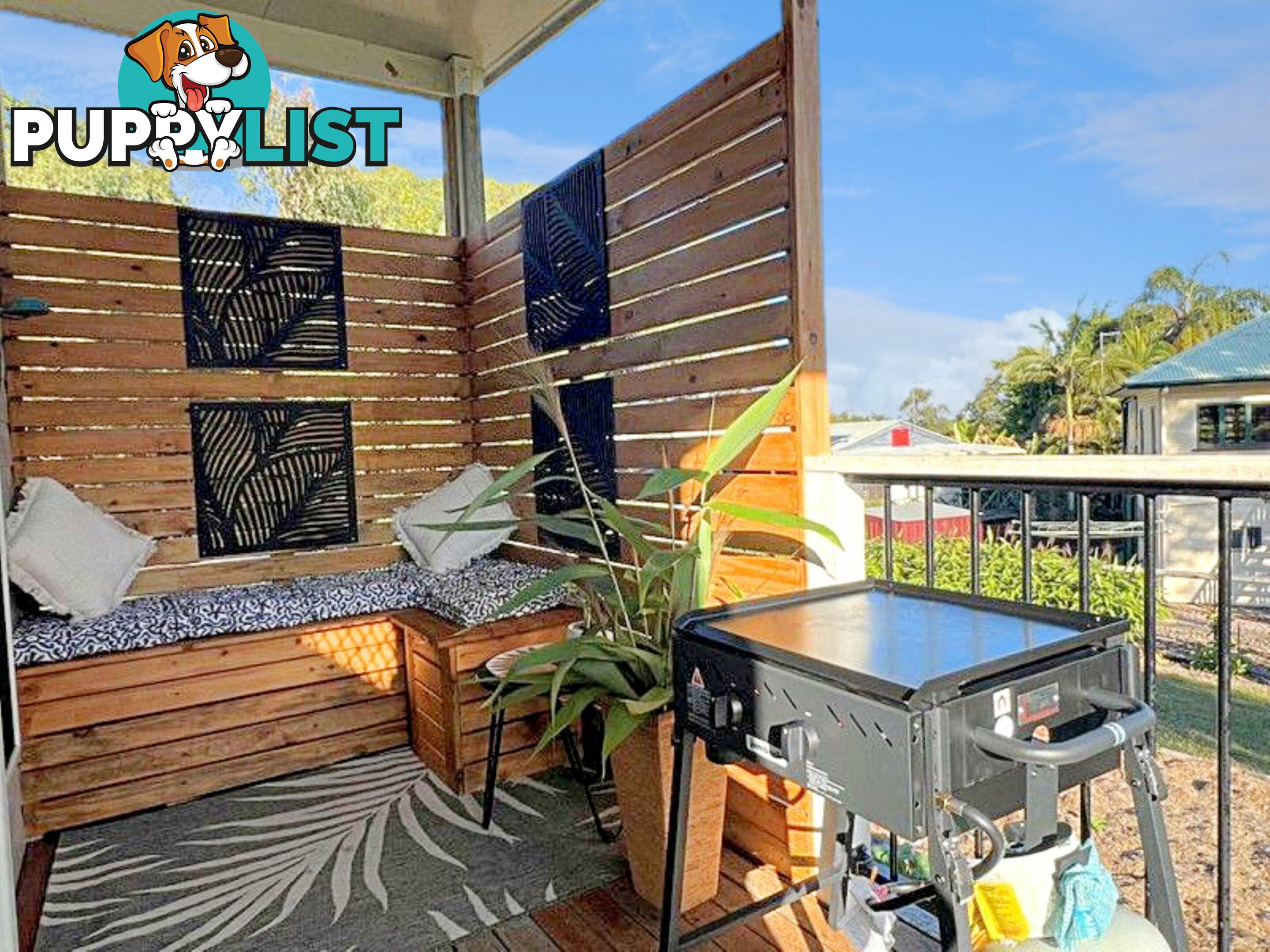 60 Eastbourne Terrace MACLEAY ISLAND QLD 4184