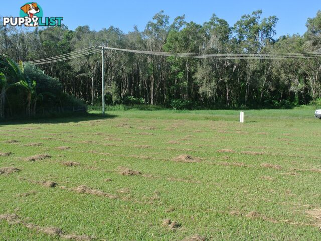 5 Lake Street MACLEAY ISLAND QLD 4184