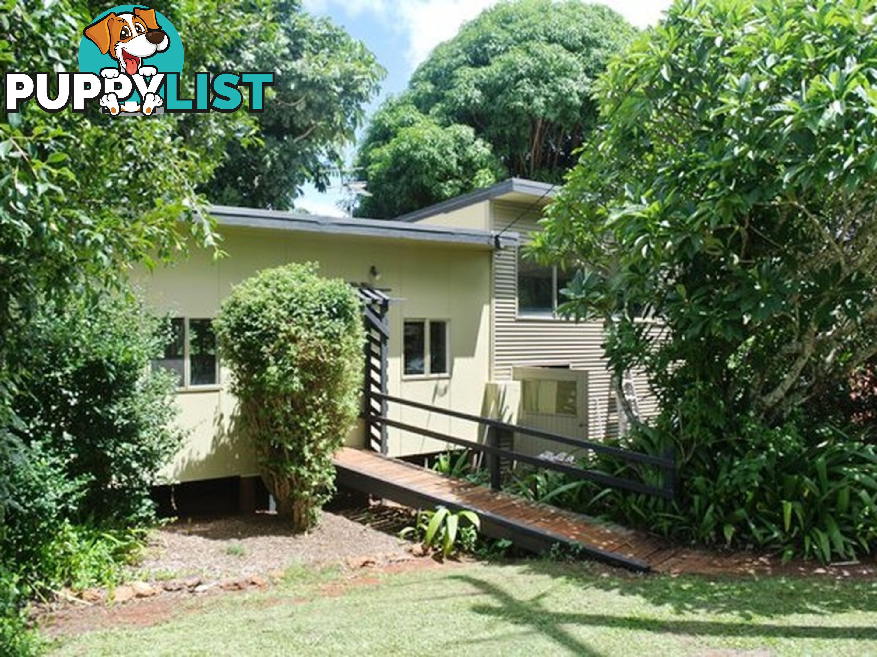 19 Blue Waters Crescent MACLEAY ISLAND QLD 4184