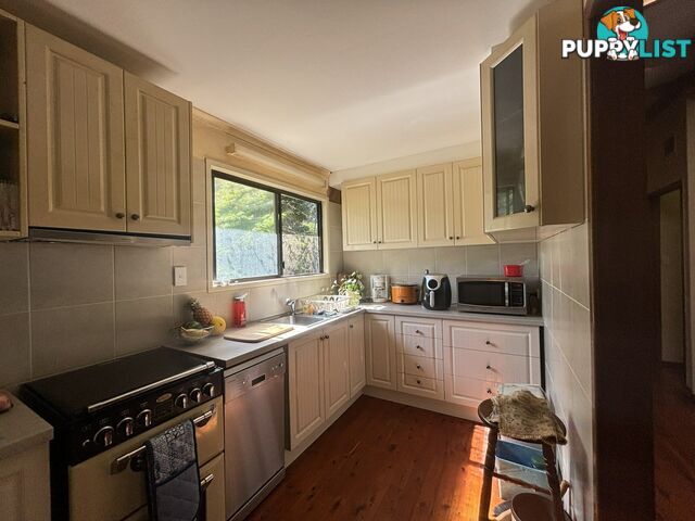 22-24 Pine ave LAMB ISLAND QLD 4184