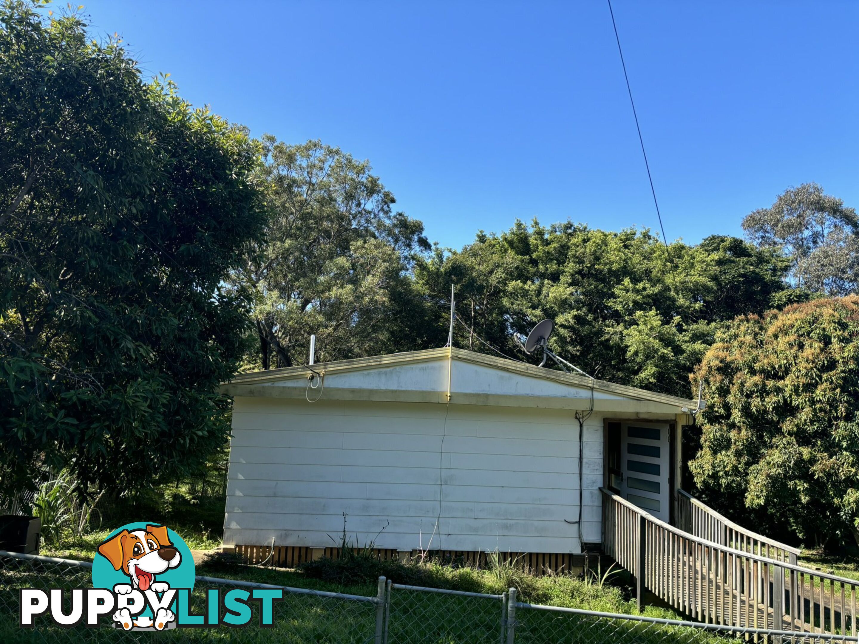 22-24 Pine ave LAMB ISLAND QLD 4184