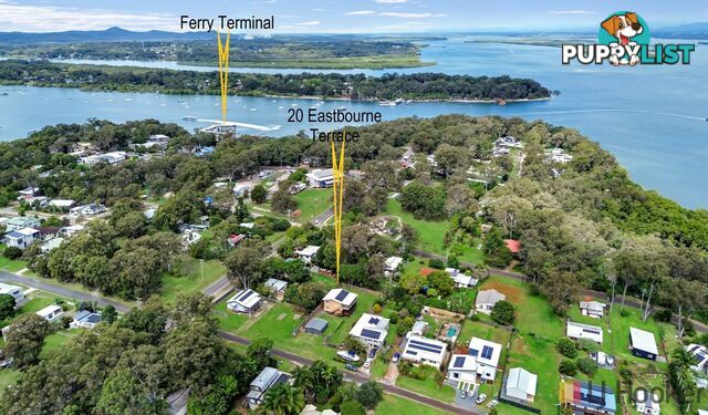 20 Eastbourne Terrace MACLEAY ISLAND QLD 4184