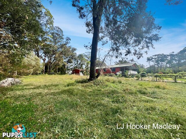 6 Double Bay Street MACLEAY ISLAND QLD 4184