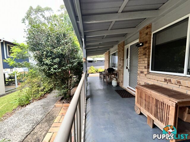 12 Mawarra Street MACLEAY ISLAND QLD 4184