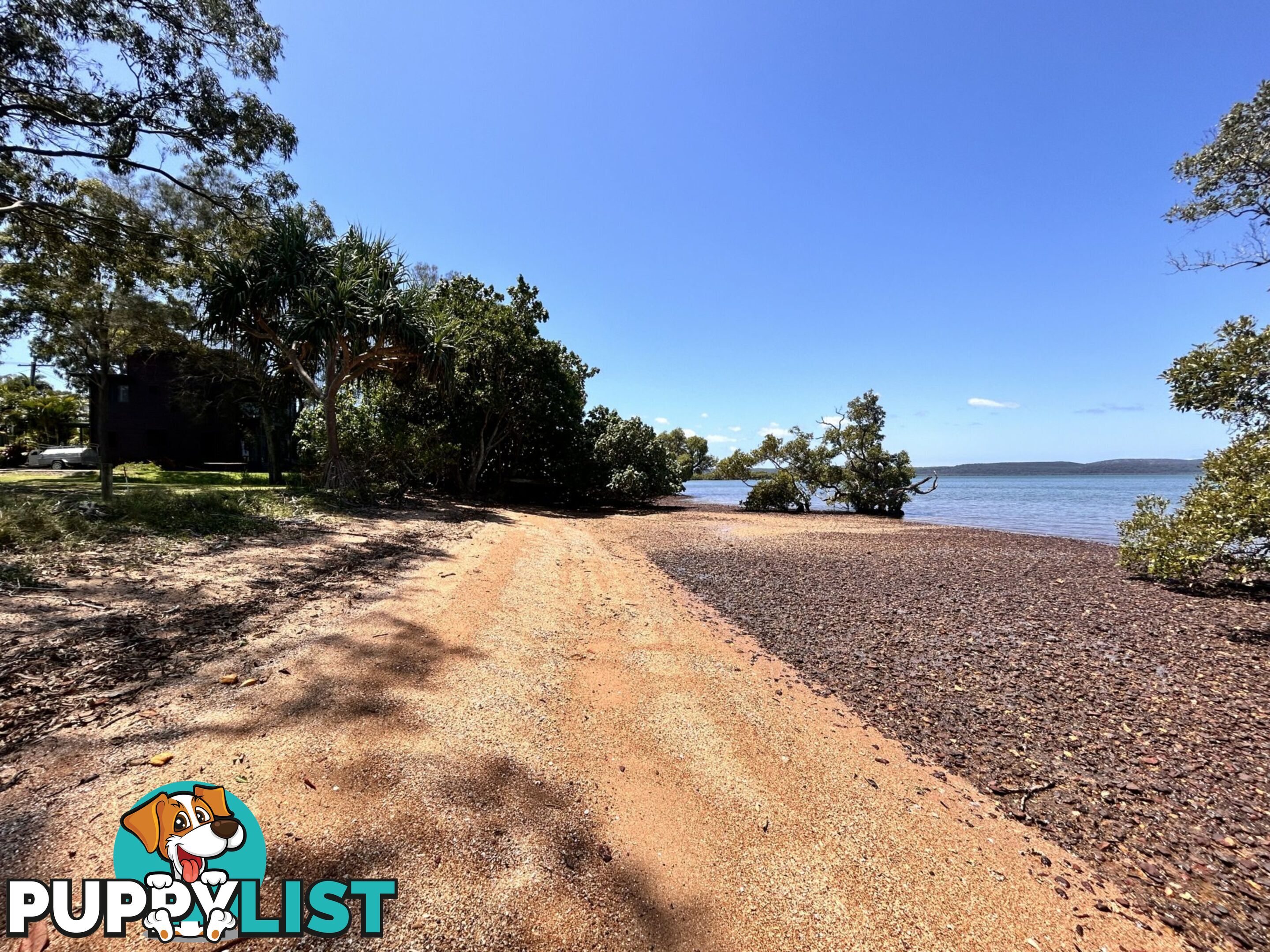 12 Mawarra Street MACLEAY ISLAND QLD 4184