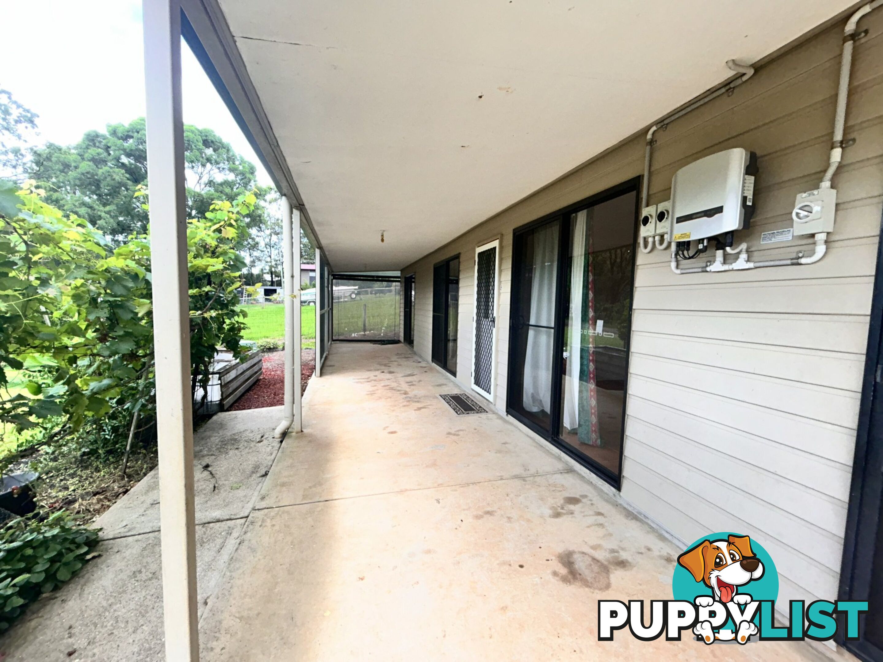 8 Granadilla Street MACLEAY ISLAND QLD 4184