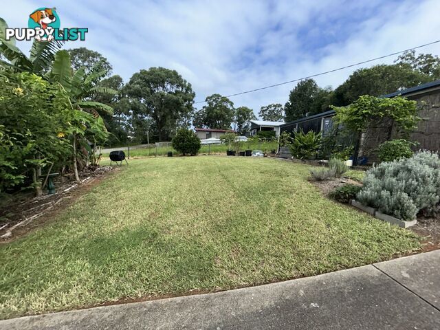 8 Granadilla Street MACLEAY ISLAND QLD 4184