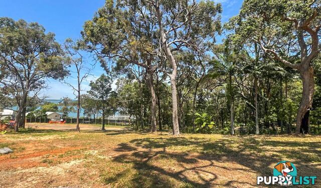 74 Beelong Street MACLEAY ISLAND QLD 4184