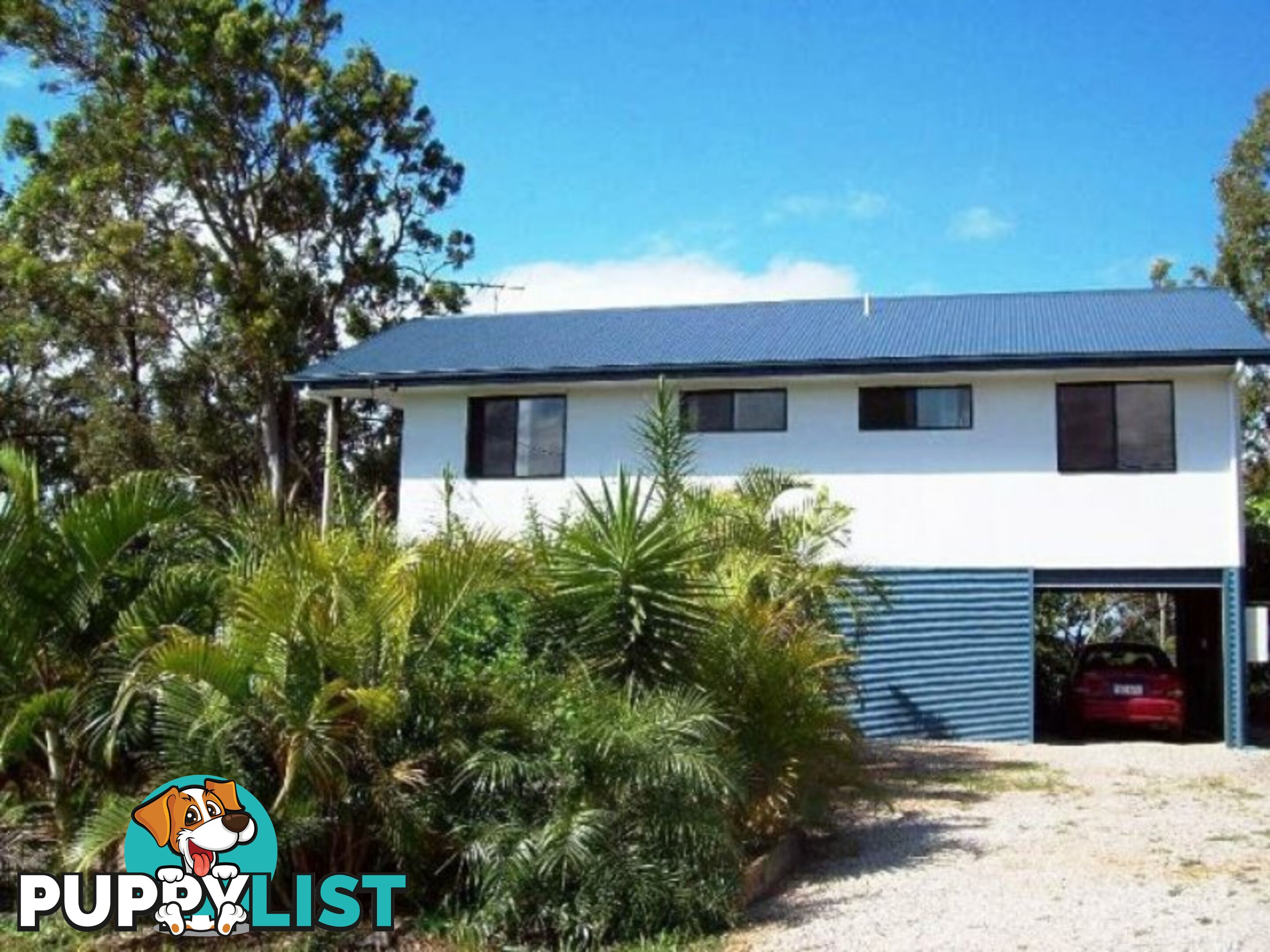 36 Blue Waters Crescent MACLEAY ISLAND QLD 4184