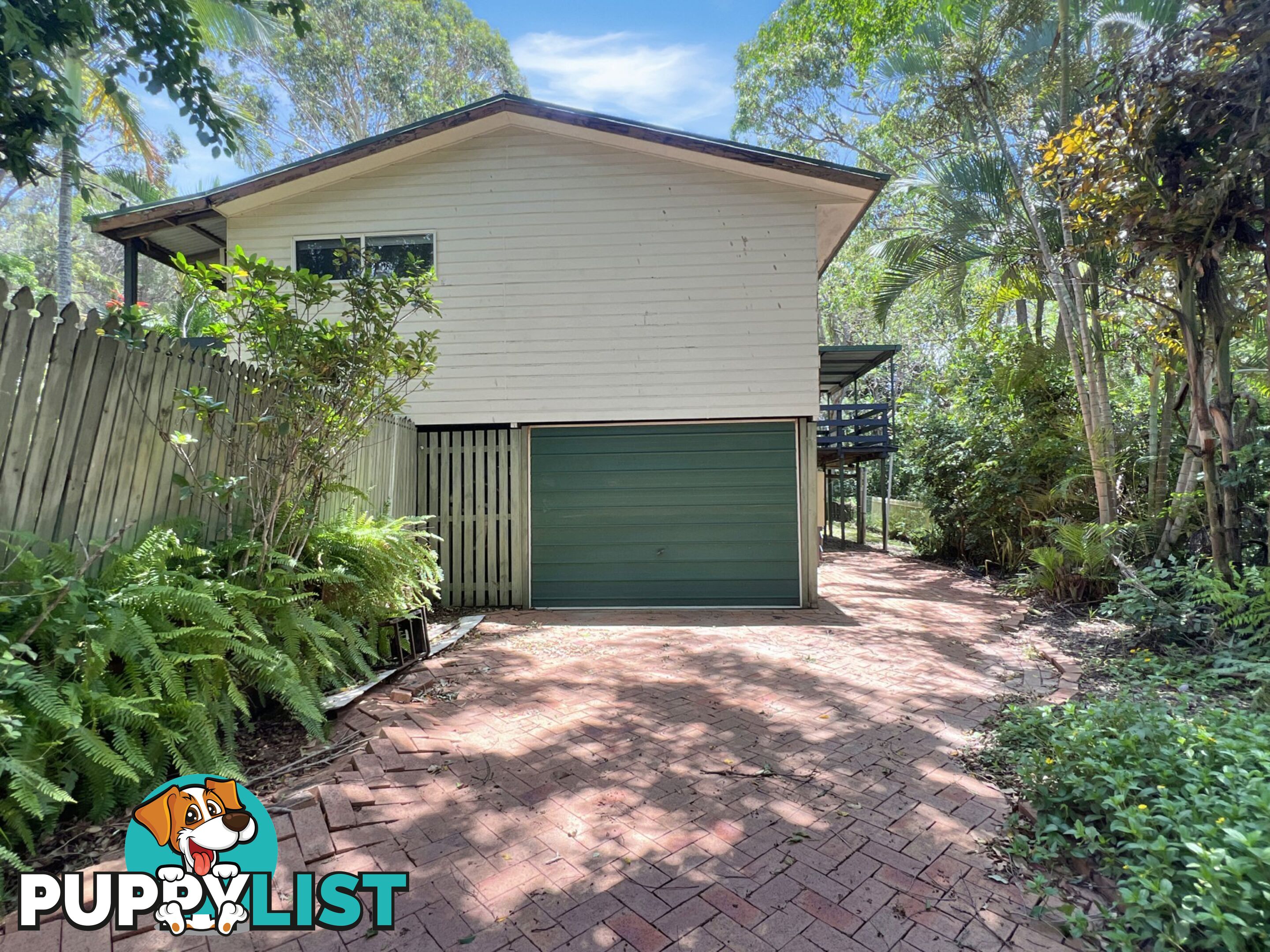 21 Ashton Street MACLEAY ISLAND QLD 4184