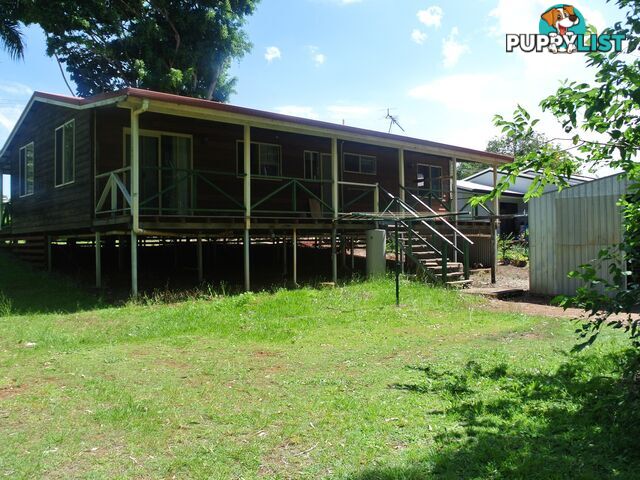 5 Frenchem Tce MACLEAY ISLAND QLD 4184