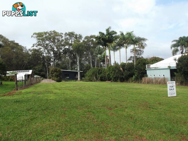 8 Eastbourne Terrace MACLEAY ISLAND QLD 4184