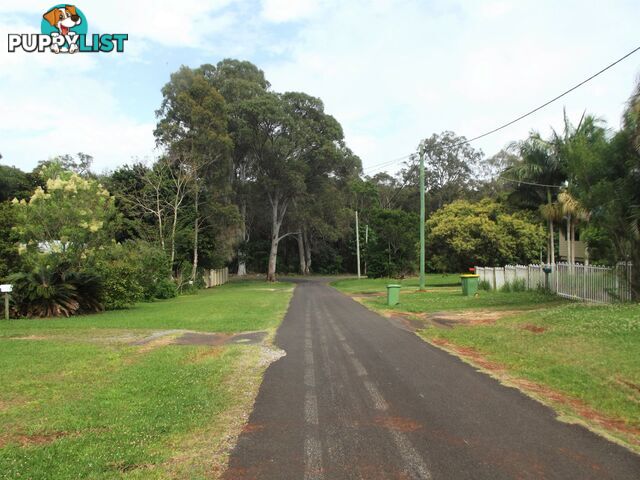 8 Eastbourne Terrace MACLEAY ISLAND QLD 4184