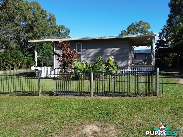 66 Eastbourne Terrace MACLEAY ISLAND QLD 4184