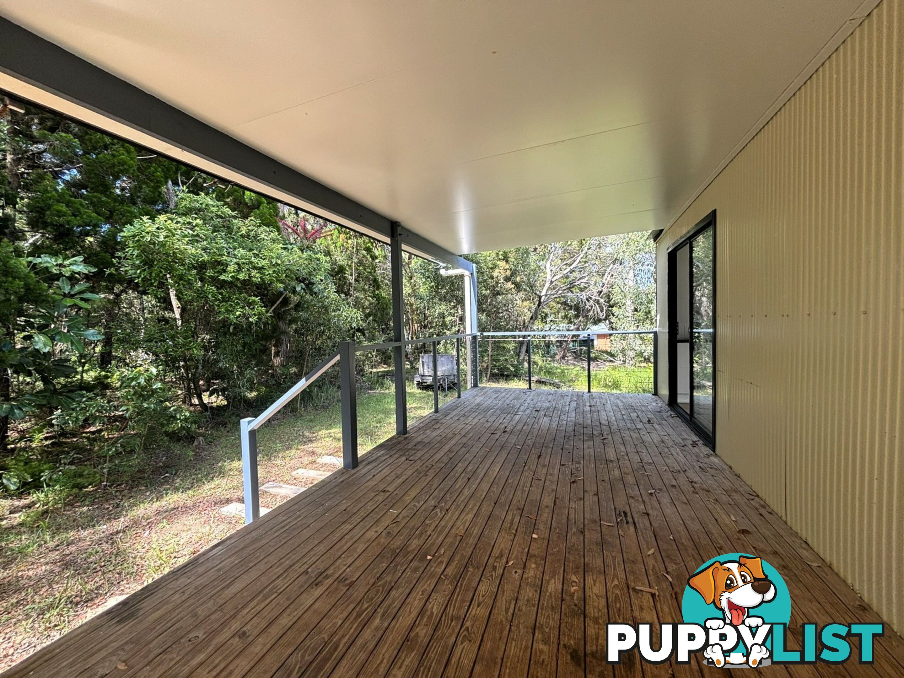 17 Sentosa Terrace MACLEAY ISLAND QLD 4184