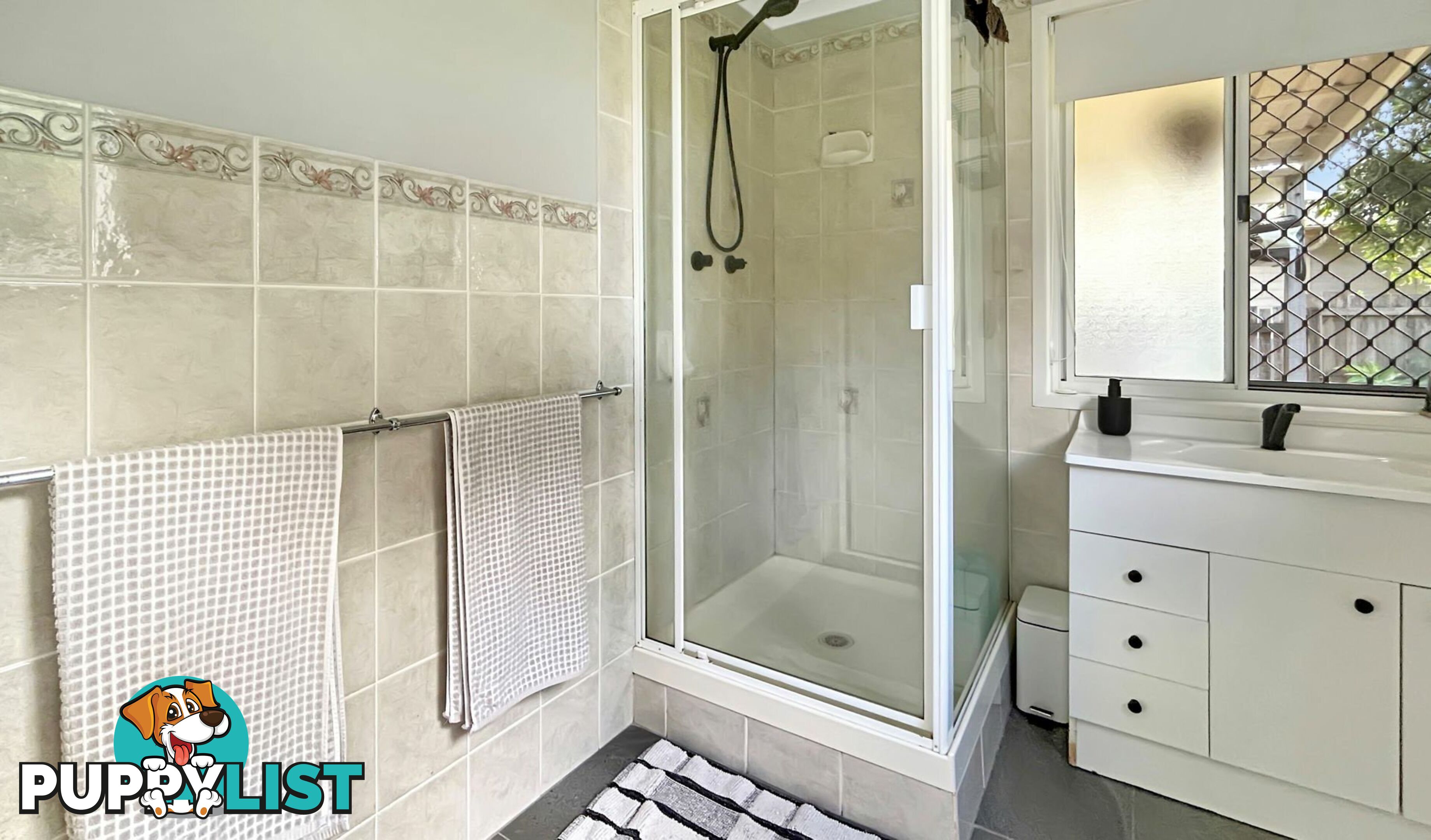 10 Citron Street MACLEAY ISLAND QLD 4184