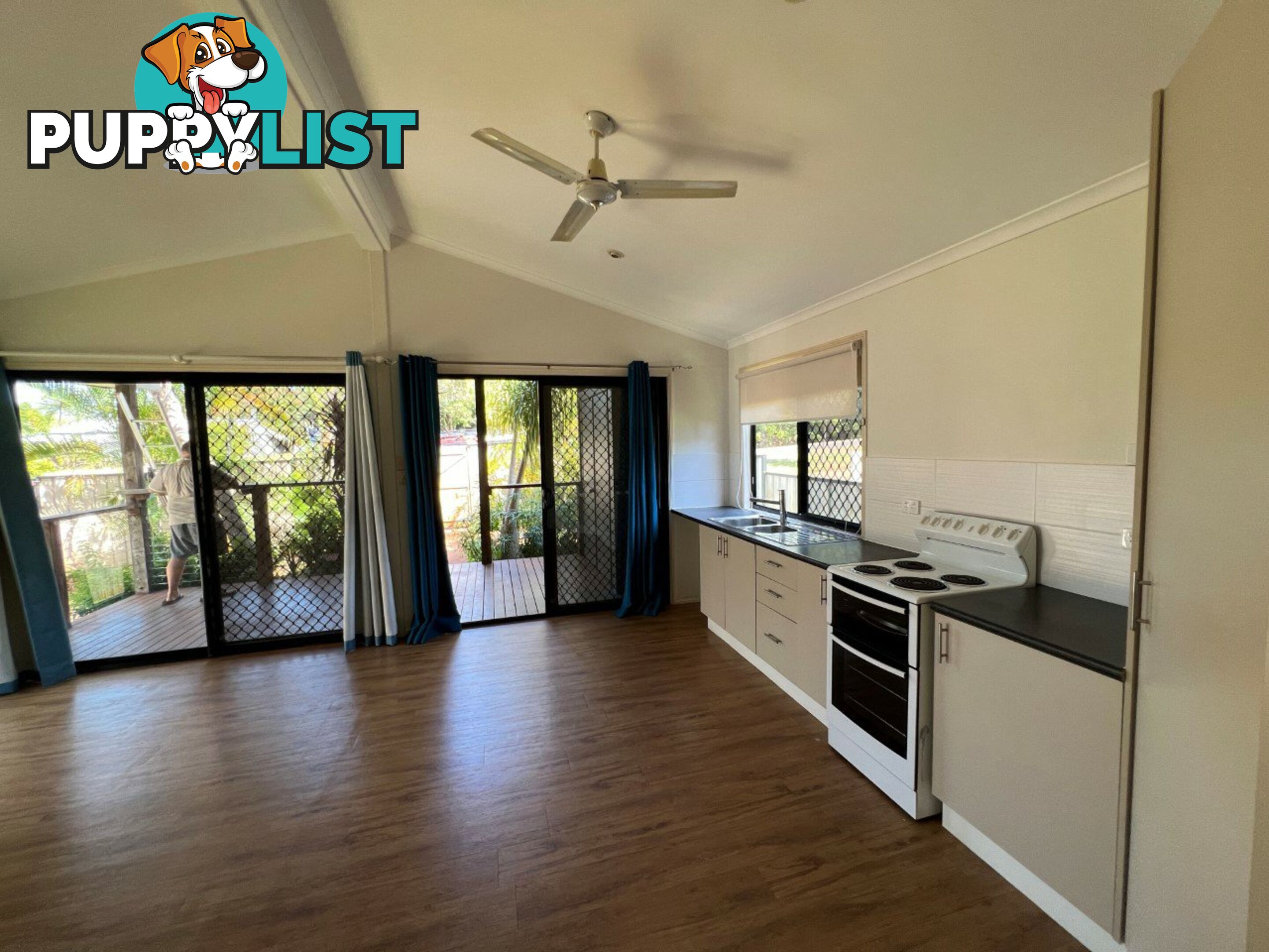 134 - 136 LUCAS DR LAMB ISLAND QLD 4184