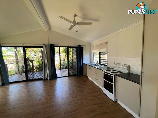 134 - 136 LUCAS DR LAMB ISLAND QLD 4184