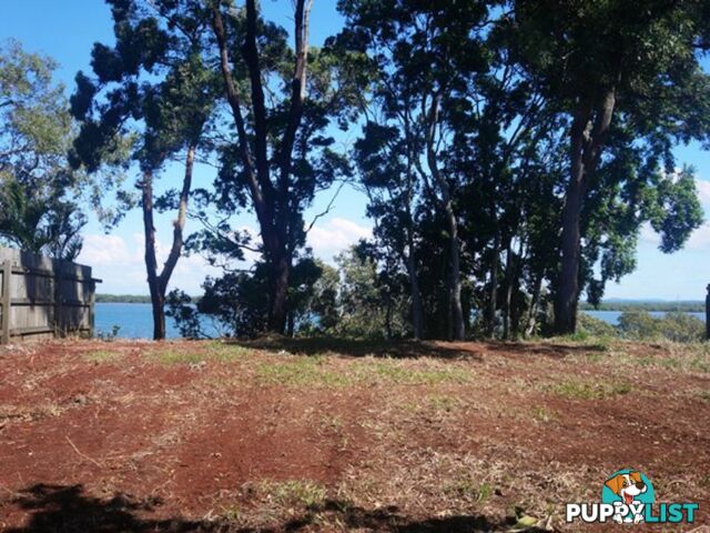 104 Western Road MACLEAY ISLAND QLD 4184