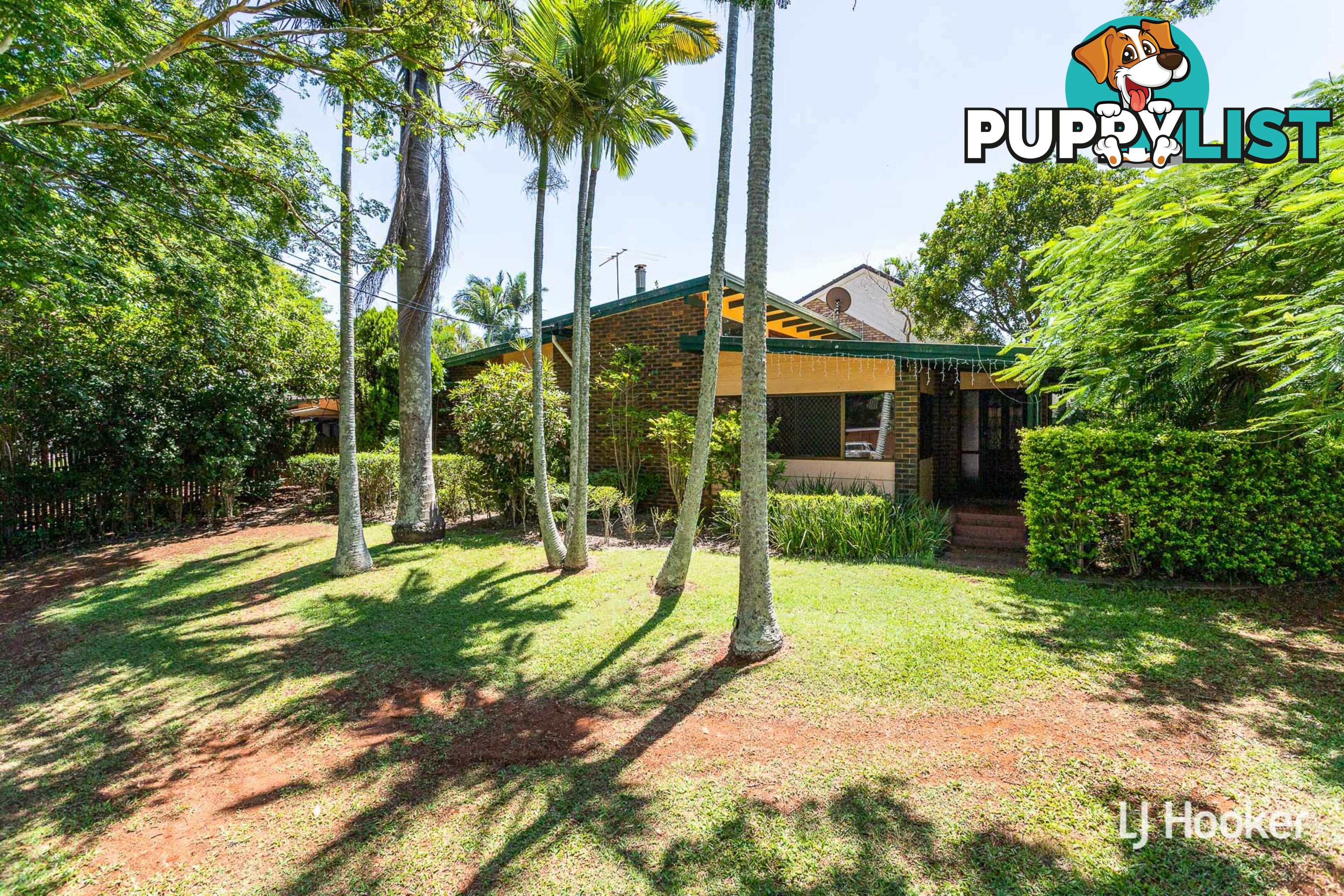 8 Albatross Street VICTORIA POINT QLD 4165