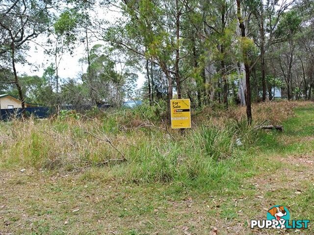 12 Waterside Drive MACLEAY ISLAND QLD 4184