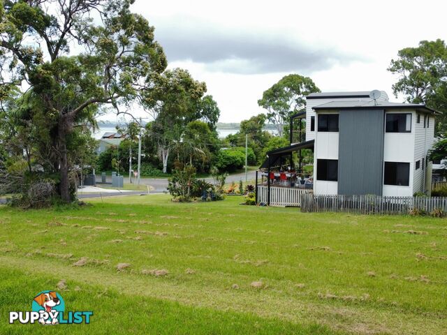 17 Mawarra Street MACLEAY ISLAND QLD 4184