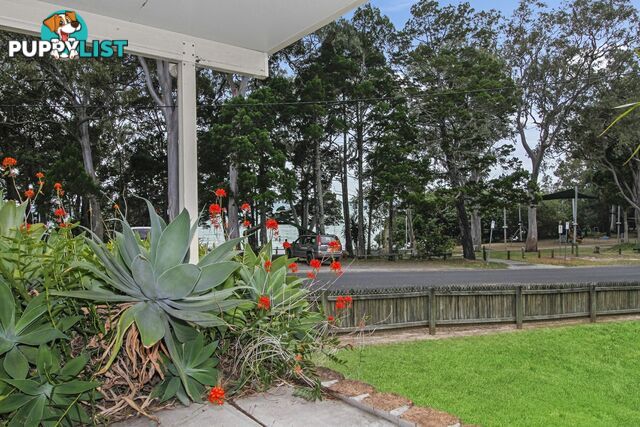 80-82 Coondooroopa Drive MACLEAY ISLAND QLD 4184