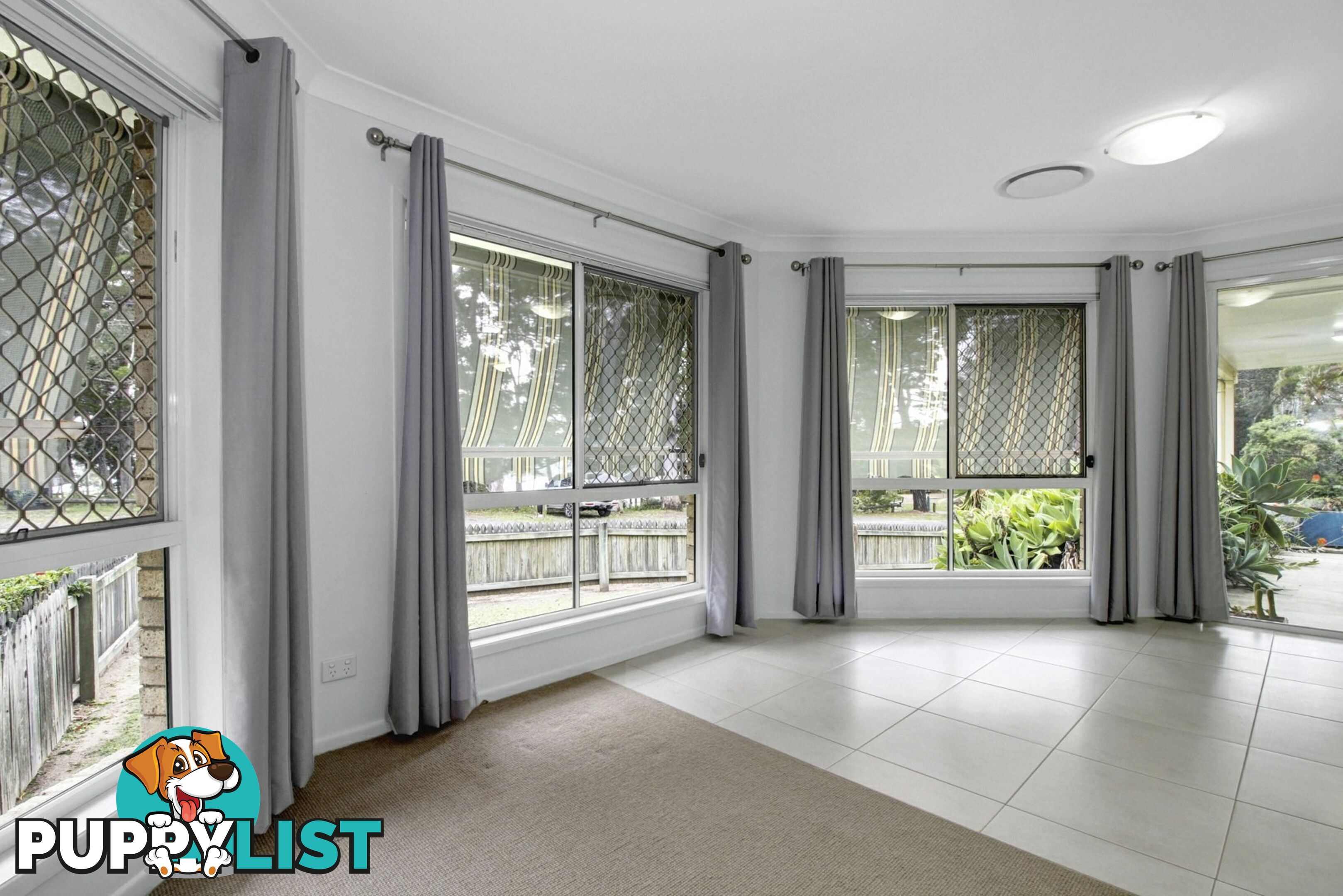 80-82 Coondooroopa Drive MACLEAY ISLAND QLD 4184