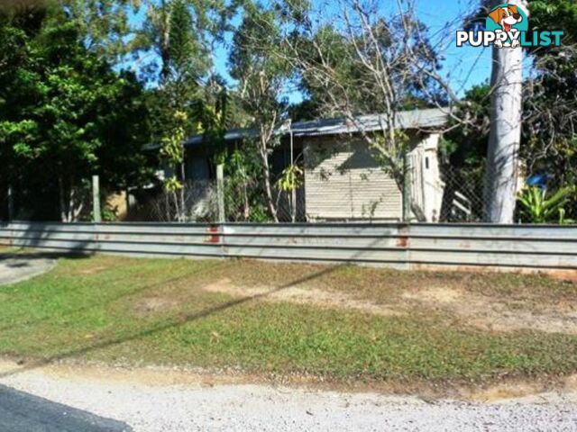 2-4 Panaroo Street MACLEAY ISLAND QLD 4184