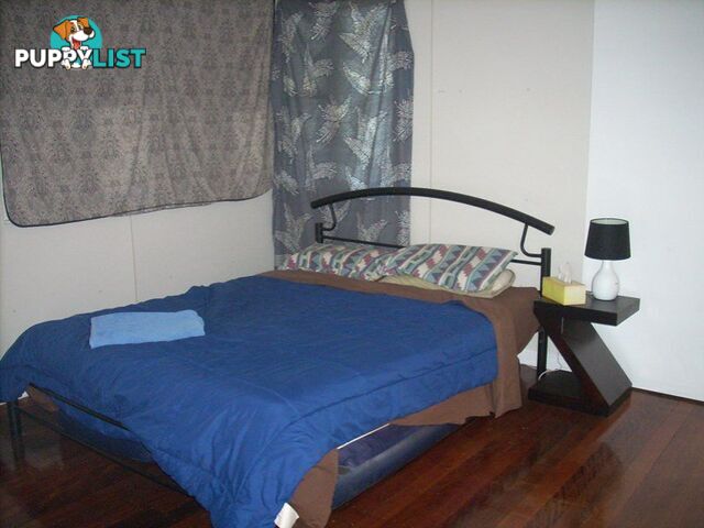 7 Wakehill Street RUSSELL ISLAND QLD 4184