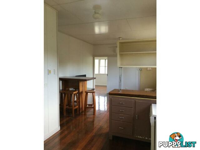 7 Wakehill Street RUSSELL ISLAND QLD 4184