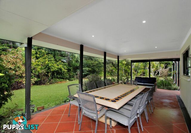 24 - 26 Mango Crescent MACLEAY ISLAND QLD 4184