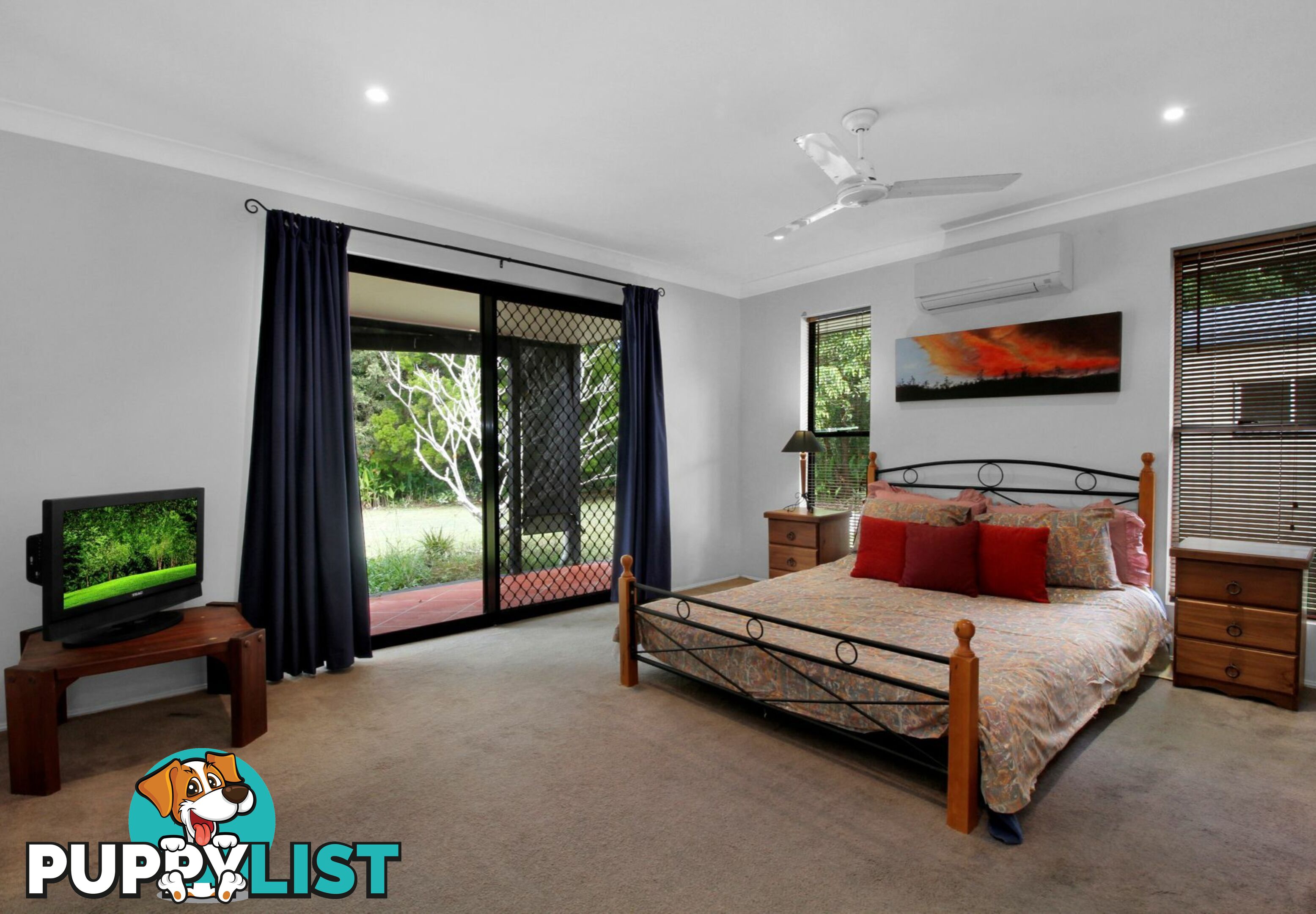 24 - 26 Mango Crescent MACLEAY ISLAND QLD 4184