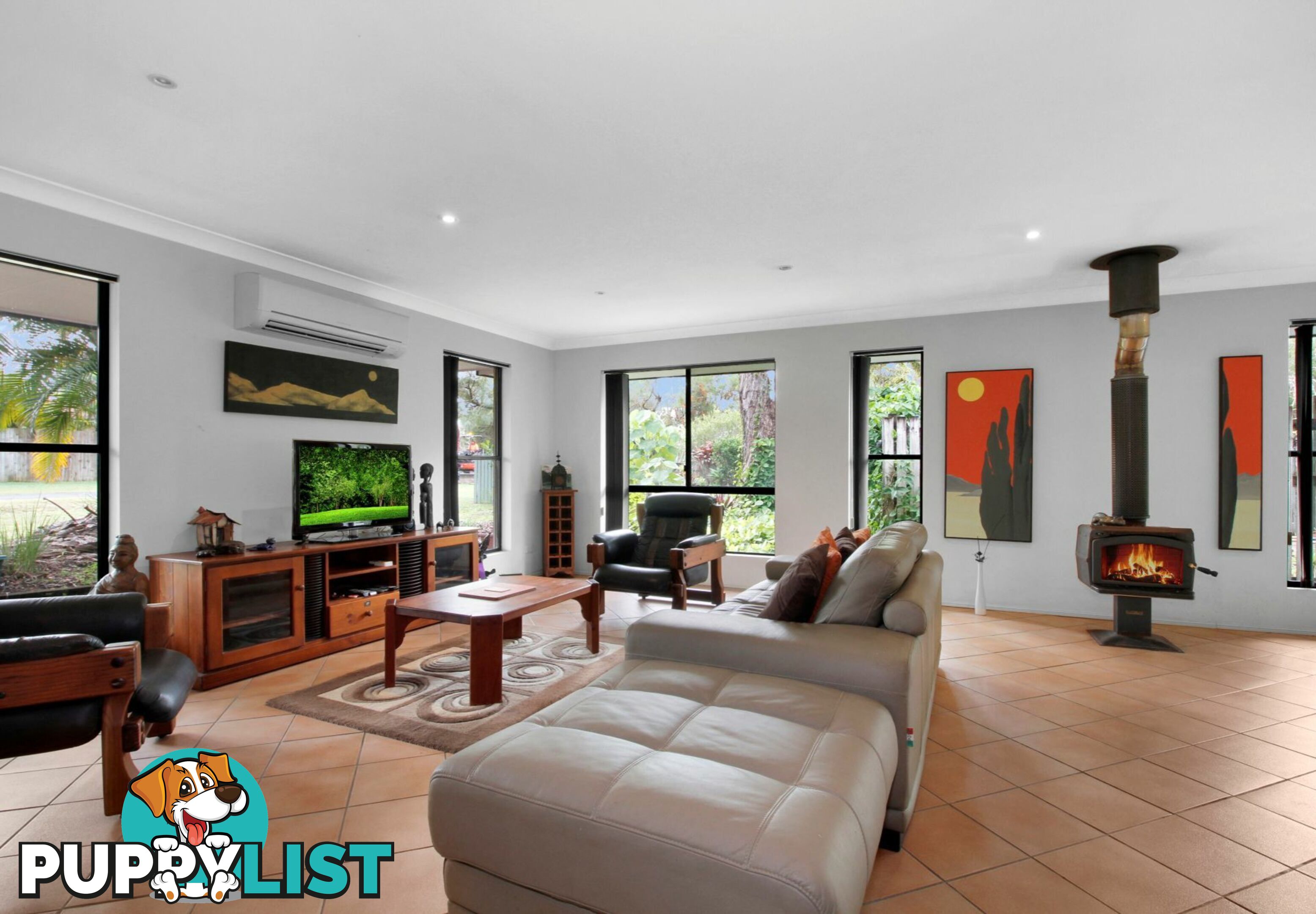 24 - 26 Mango Crescent MACLEAY ISLAND QLD 4184