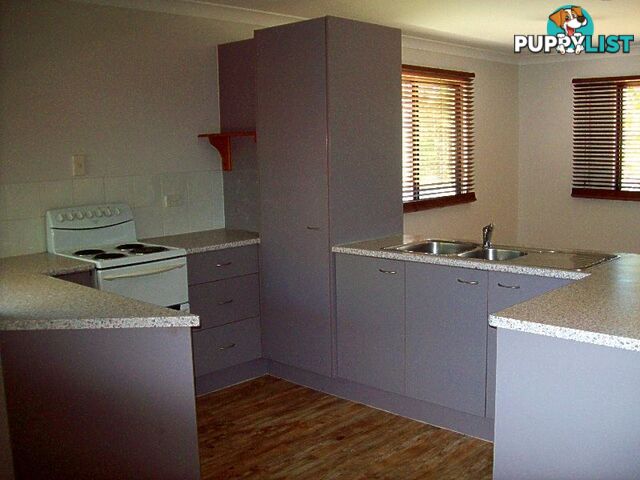 13 Conran Street MACLEAY ISLAND QLD 4184