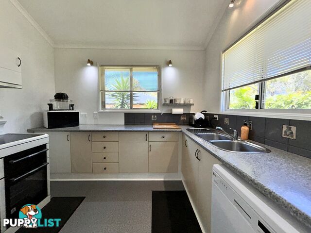 16 Natone Terrace MACLEAY ISLAND QLD 4184