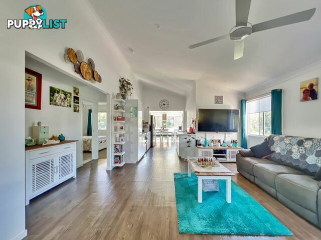 1 Vine Street MACLEAY ISLAND QLD 4184