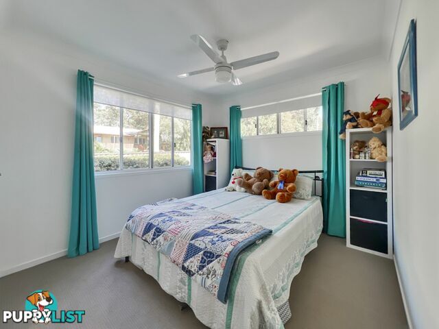 1 Vine Street MACLEAY ISLAND QLD 4184
