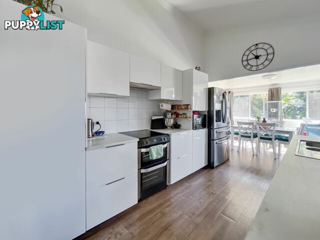 1 Vine Street MACLEAY ISLAND QLD 4184