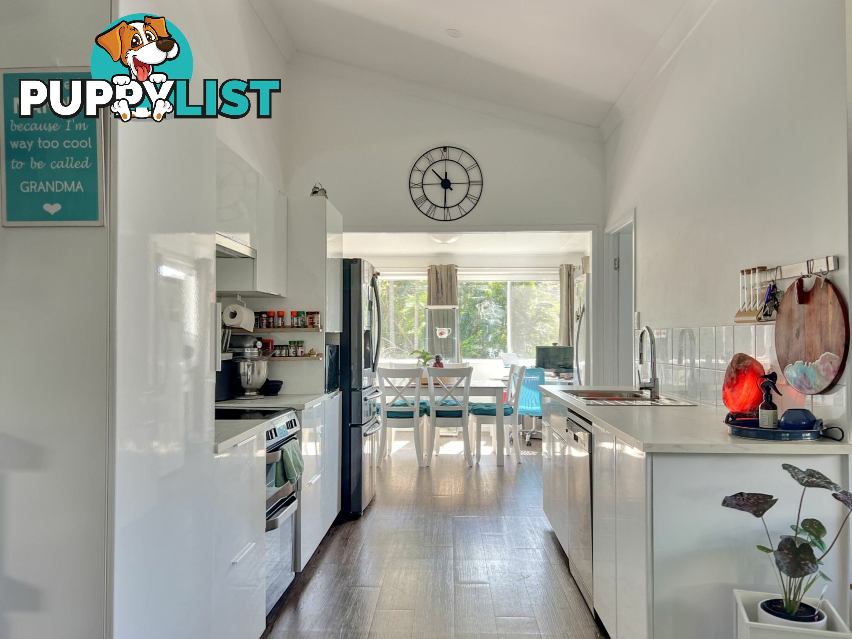 1 Vine Street MACLEAY ISLAND QLD 4184