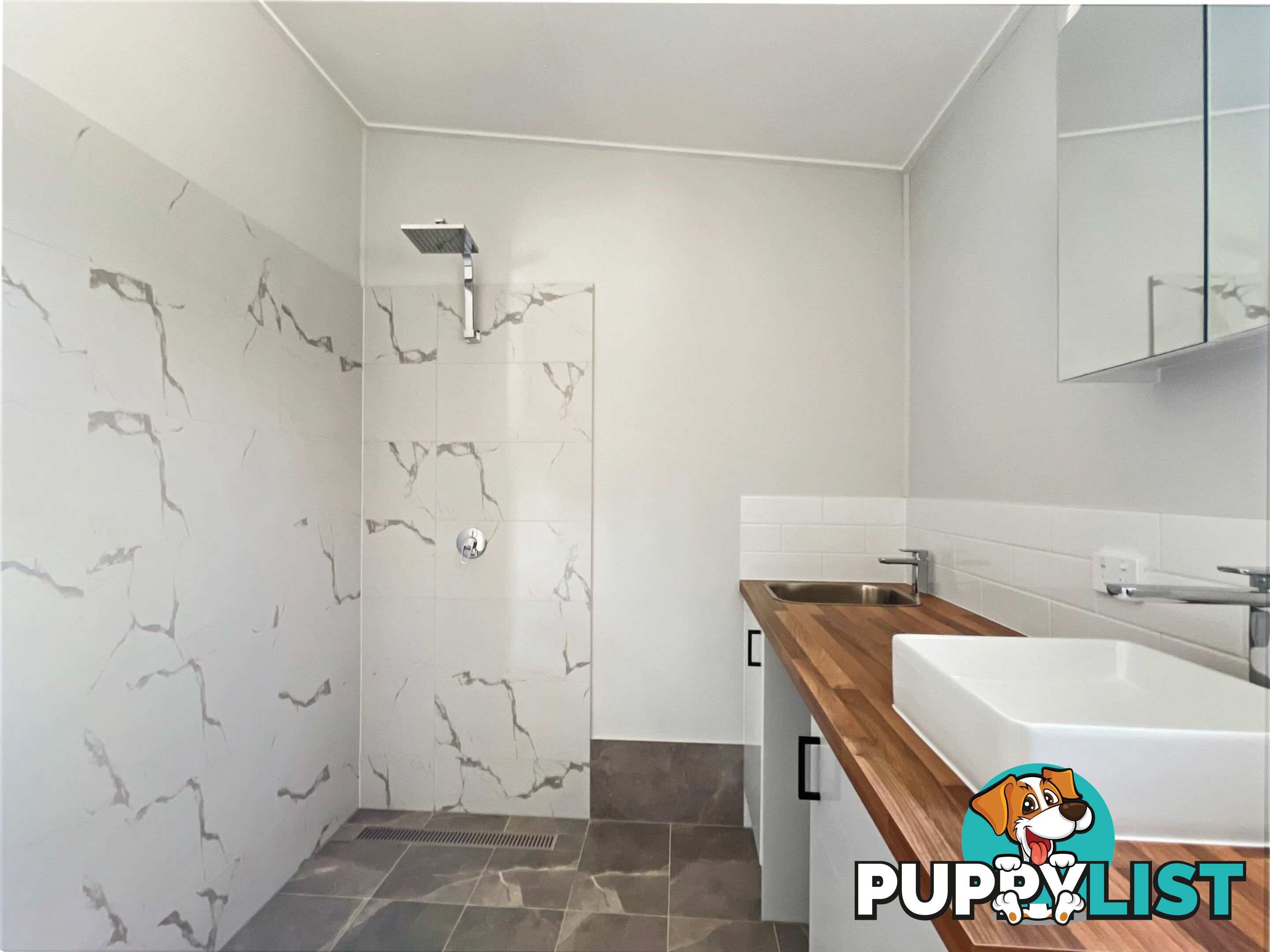 12 Heron Street MACLEAY ISLAND QLD 4184