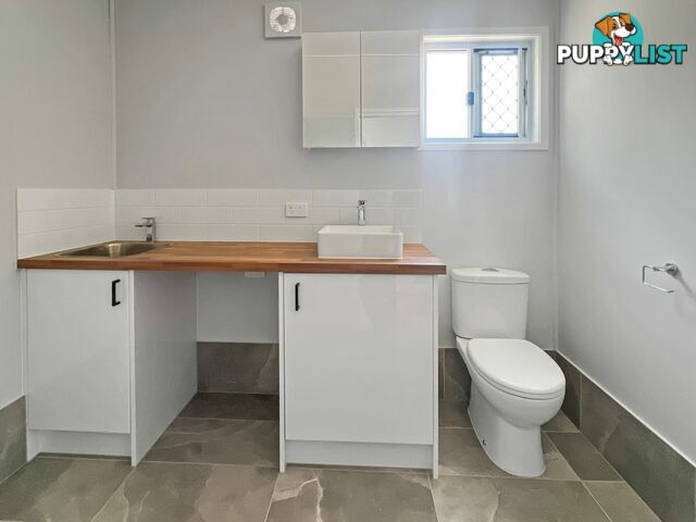 12 Heron Street MACLEAY ISLAND QLD 4184